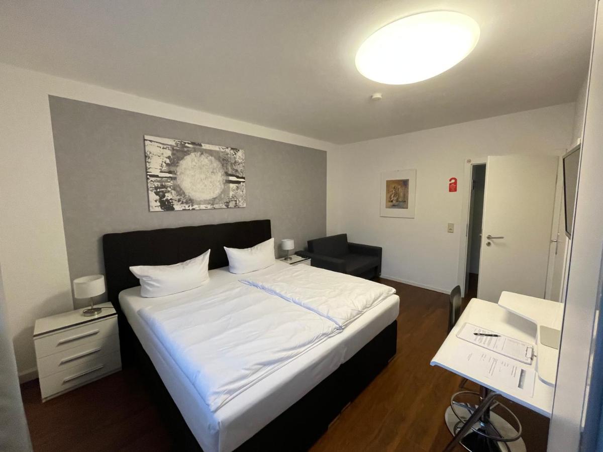 קאסל Hotel Teatro מראה חיצוני תמונה