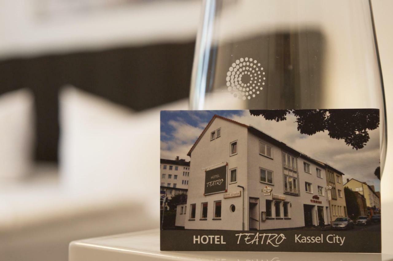 קאסל Hotel Teatro מראה חיצוני תמונה